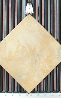 Misuratore per piastrelle di ceramica